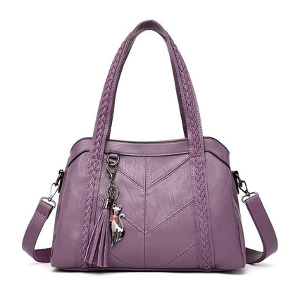 Stylish Leather Shoulder and Crossbody Handbag for Casual Use