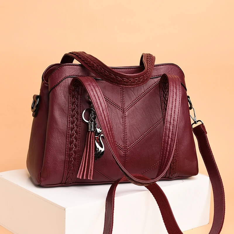 Stylish Leather Shoulder and Crossbody Handbag for Casual Use